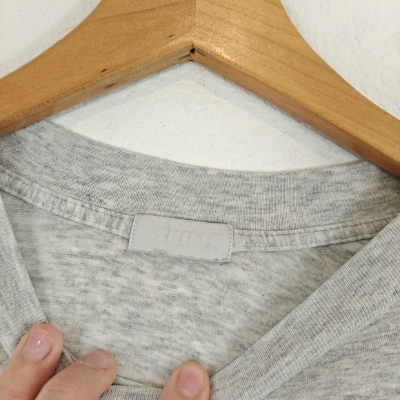 SKIMS Short Sleeve Relaxed T-shirt In Light Heather Grey Size XS - Picture 8 of 9